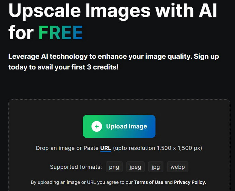 Vai su Upscale e carica la tua foto sul potenziatore di foto AI